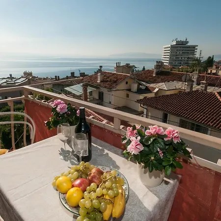 Iva 1, Wonderful View Of Kvarner Bay Апартаменты *