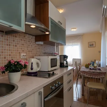 アパート Iva 1, Wonderful View Of Kvarner Bay オパティヤ